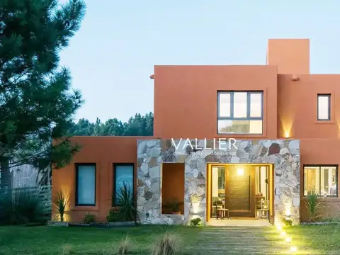 Casa en Venta en Barrio Residencial 1, Costa Esmeralda