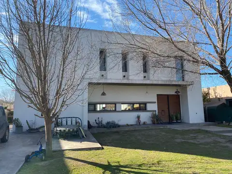 Casa en Venta en Ciudad De Tigre, Tigre Centro