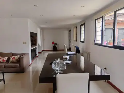 Casa en Venta en La Plata, Partido de La Plata
