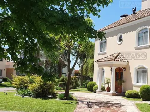 Casa en Venta en San Patricio, Countries y Barrios Cerrados en Francisco Alvarez