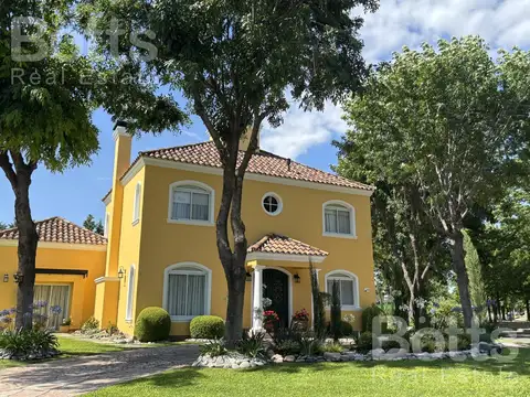 Casa en Venta en Francisco Alvarez, Partido de Moreno