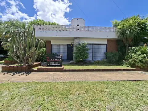 Casa en Venta en Jockey, San Isidro