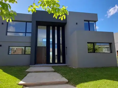Casa en Venta en Puertos - Acacias, Countries y Barrios Cerrados en Escobar