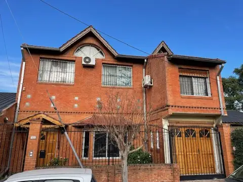 Casa en Venta en Ciudad Jardin del Palomar, Partido de Tres de Febrero