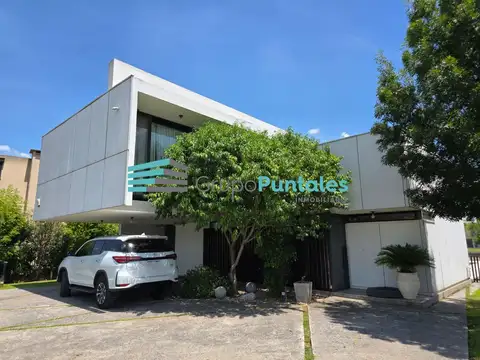 Casa en Venta en Countries y Barrios Cerrados en Esteban Echeverria, Partido de Esteban Echeverría
