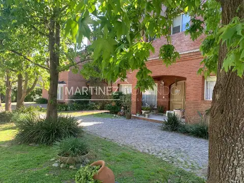 Casa en Venta en El Establo, Countries y Barrios Cerrados en Pilar