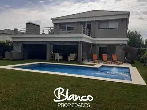 Casa en Venta en Pilar Del Este, Countries y Barrios Cerrados en Pilar