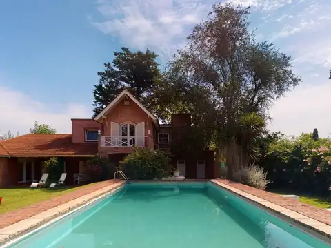 Casa en Venta en Jose Hernandez, La Plata