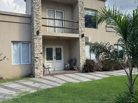Casa en Venta en Altos Del Sol, Countries y Barrios Cerrados en Ituzaingo