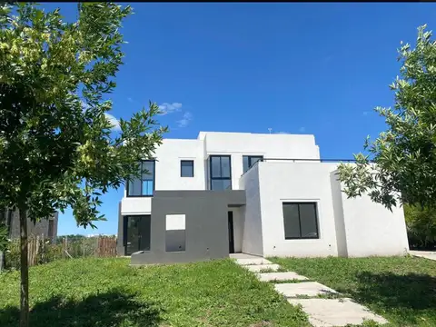 Casa en Venta en El Cantón - Barrio Golf, Countries y Barrios Cerrados en Escobar