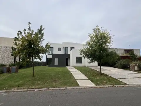 Casa en Venta en El Canton, Countries y Barrios Cerrados en Escobar