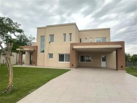 Casa en Venta en Countries y Barrios Cerrados en Escobar, Partido de Escobar