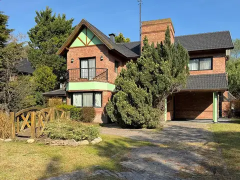 Casa en Venta en Saint Thomas, Countries y Barrios Cerrados en Esteban Echeverria