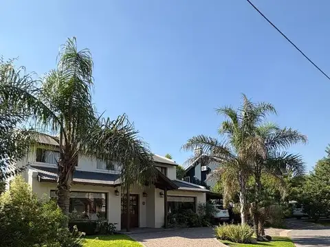 Casa en Venta en Villa Gobernador Udaondo, Partido de Ituzaingó