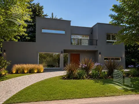 Casa en Venta en Boat Center, Countries y Barrios Cerrados en Tigre