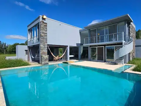 Casa en Venta en San Miguel del Monte, Partido de Monte