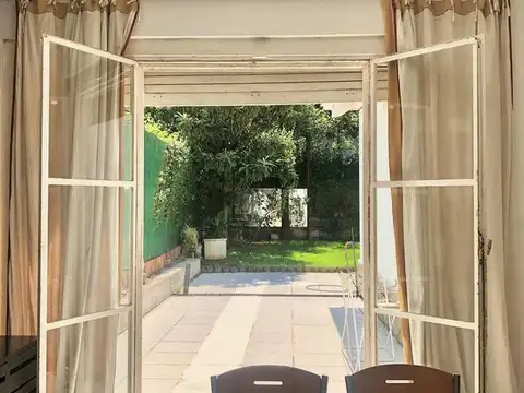 Casa en Venta en Olivos Vias/Maipu, Olivos