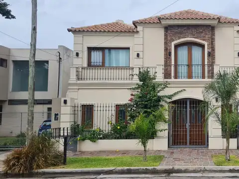 Casa en Venta en Castelar Norte, Castelar