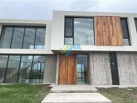Casa en Venta en San Sebastian, Countries y Barrios Cerrados en Escobar
