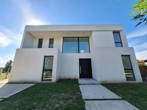 Casa en Venta en El Cantón - Barrio Golf, Countries y Barrios Cerrados en Escobar