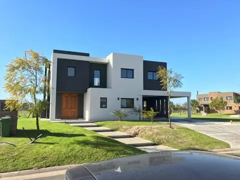 Casa en Venta en Puertos, Countries y Barrios Cerrados en Escobar