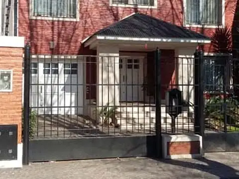 Casa en Venta en Adrogue, Partido de Almirante Brown