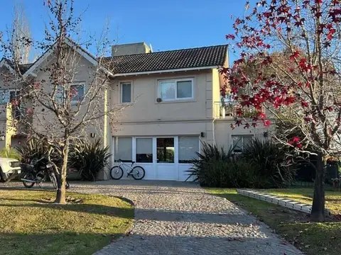 Casa en Venta en La Concepcion, Countries y Barrios Cerrados en Lujan