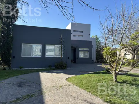 Casa en Venta en Francisco Alvarez, Partido de Moreno