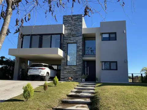 Casa en Venta en El Cantón - Barrio Islas, Countries y Barrios Cerrados en Escobar