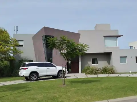 Casa en Venta en Villanueva, Countries y Barrios Cerrados en Tigre
