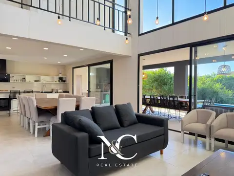Casa en Venta en Costa Esmeralda, Partido de La Costa