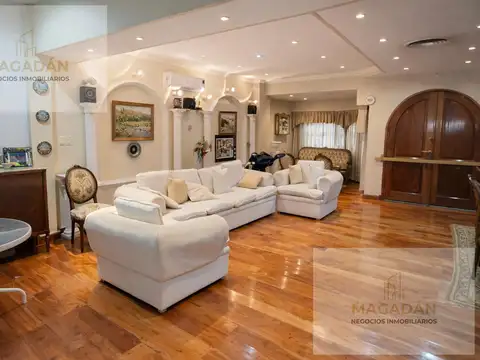 Casa en Venta en Villa Sarmiento, Partido de Morón