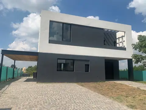 Casa en Venta en Dique Lujan, Partido de Tigre