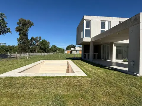 Casa en Venta en Greenville Polo & Resort, Countries y Barrios Cerrados en Berazategui