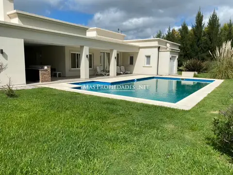 Casa en Venta en Fincas de San Vicente, Canning