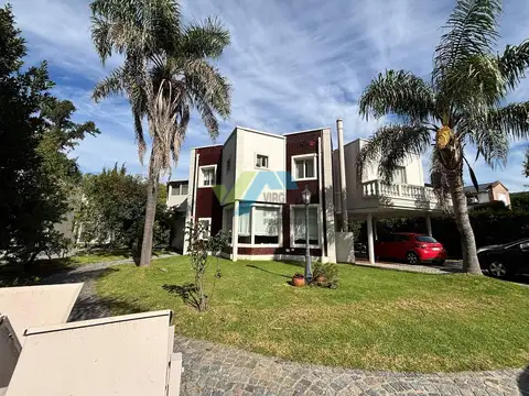 Casa en Venta en Golfers, Countries y Barrios Cerrados en Pilar