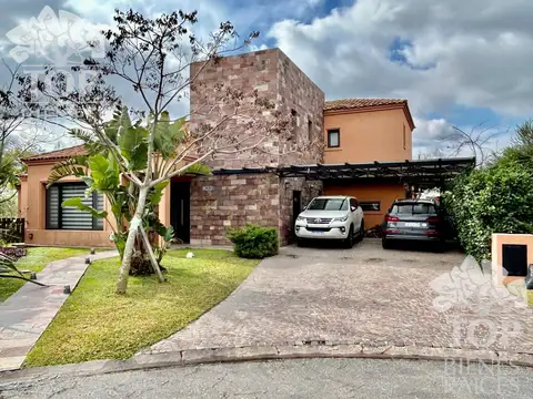 Casa en Venta en El Cantón - Barrio Islas, Countries y Barrios Cerrados en Escobar