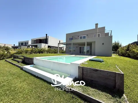 Casa en Venta en Puertos, Countries y Barrios Cerrados en Escobar