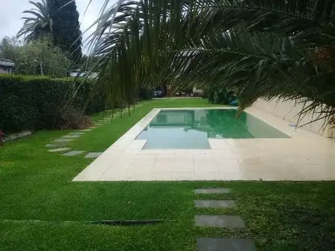 Casa en Venta en City Bell, Partido de La Plata