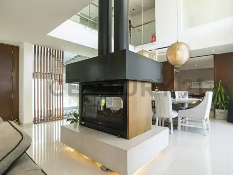 Casa en Venta en Joaquin Gorina, Partido de La Plata