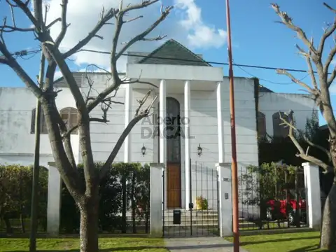 Casa en Venta en City Bell, Partido de La Plata