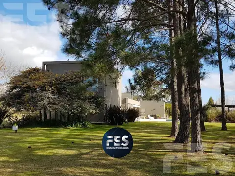 Casa en Venta en Fincas de San Vicente, Canning