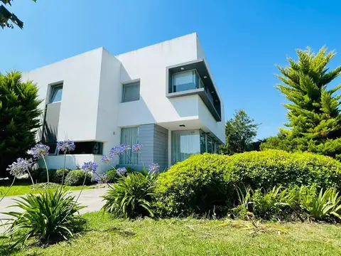 Casa en Venta en Arenas del Sur, Mar del Plata