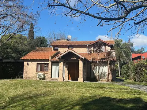 Casa en Venta en Highland Park Country Club, Del Viso