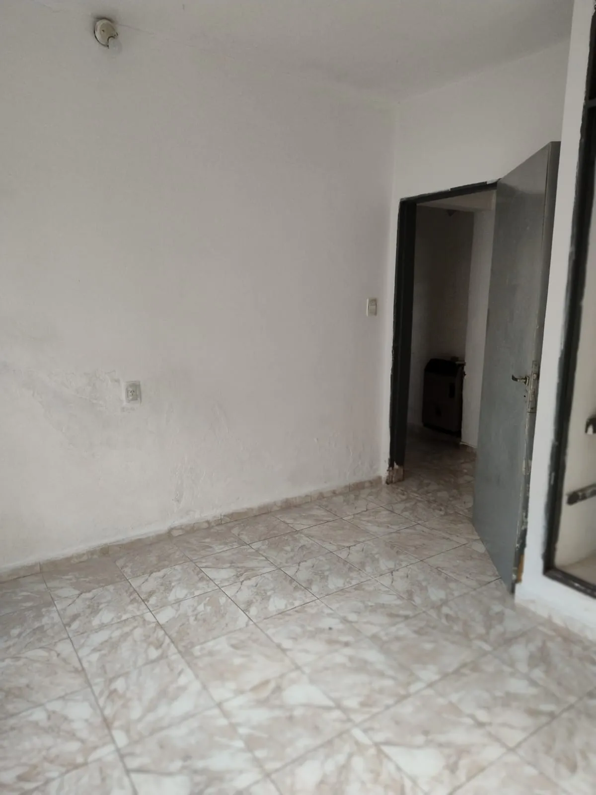 Alquilo casa en Barrio Marques de Sobremonte