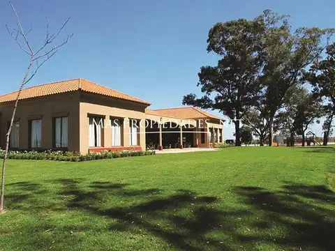 Terreno en Venta en San Lucas, Canning