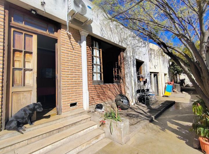 Casa · 665m² · 15 Ambientes · 10 Cocheras