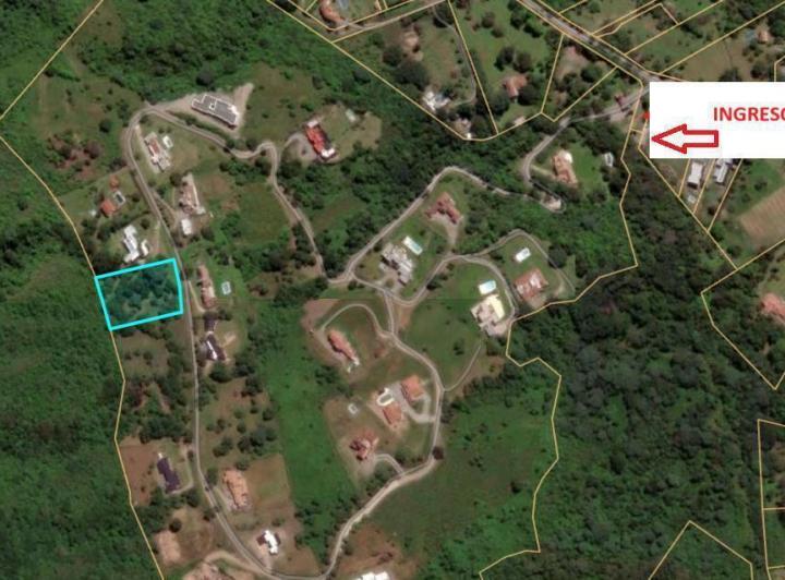 Terreno · 3679m²