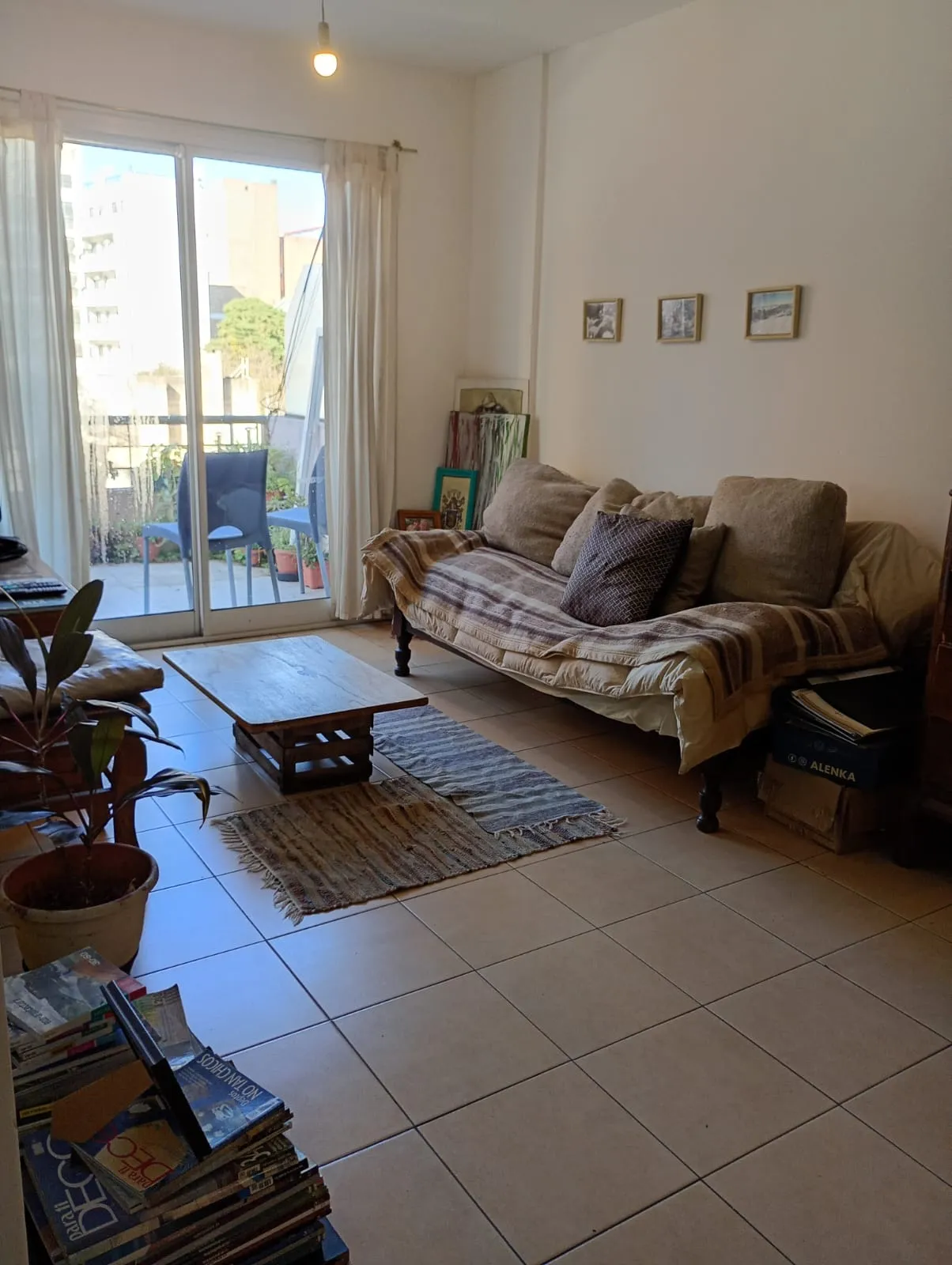 EXTERNO-HERMOSO DEPTO CON COCHERA