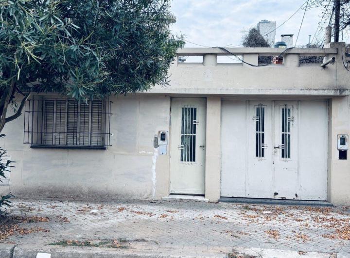 Casa · 95m² · 3 Ambientes · 1 Cochera